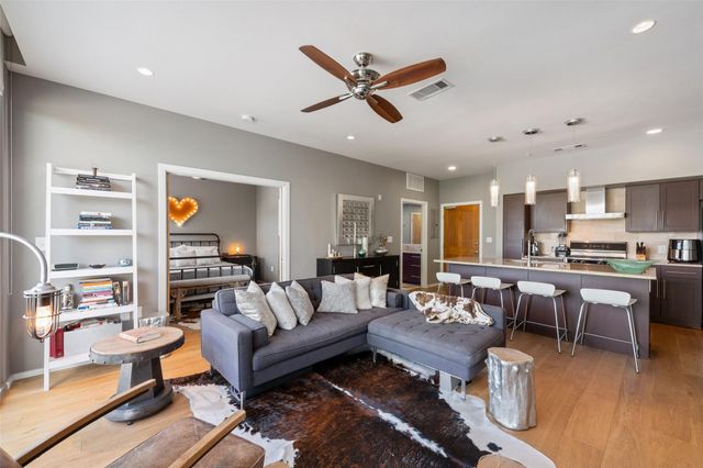 1600 Barton Springs RD 1406, Austin, TX 78704