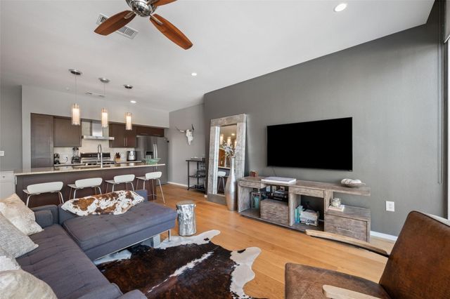 1600 Barton Springs RD 1406, Austin, TX 78704