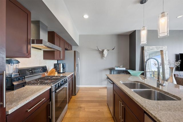 1600 Barton Springs RD 1406, Austin, TX 78704