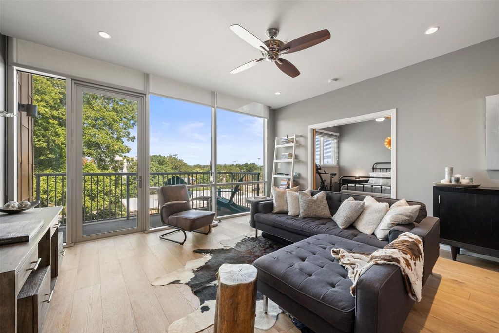 1600 Barton Springs RD 1406, Austin, TX 78704