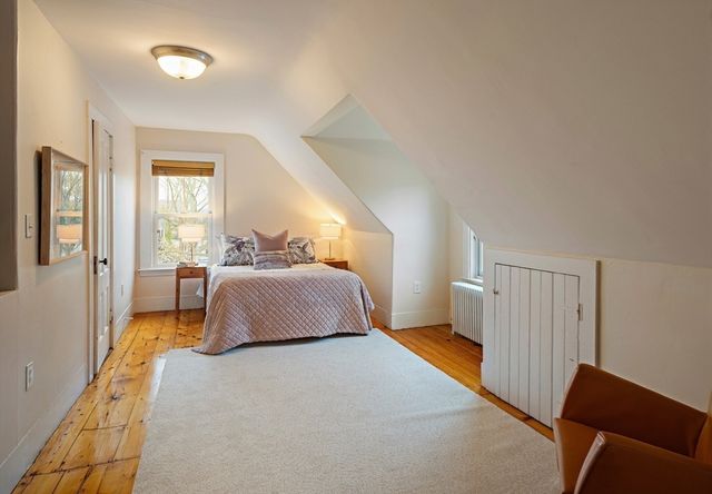 48 Hawthorn Street 2, Cambridge, MA 02138