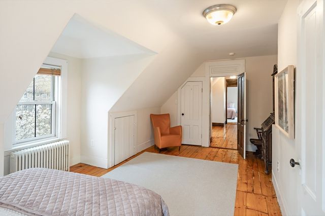 48 Hawthorn Street 2, Cambridge, MA 02138