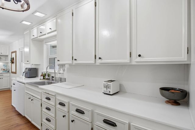 319 Norwegian Ave, Modesto, CA 95350