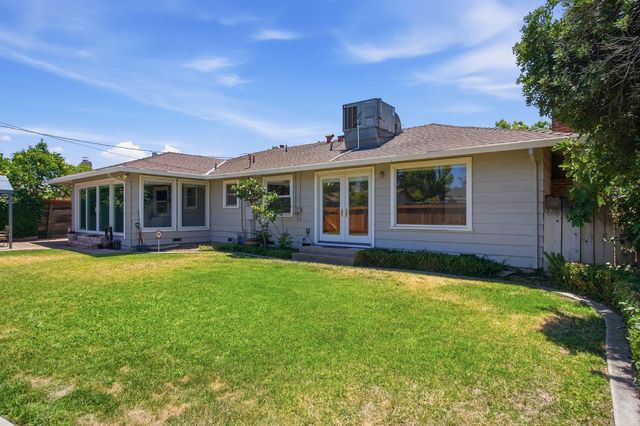 319 Norwegian Ave, Modesto, CA 95350