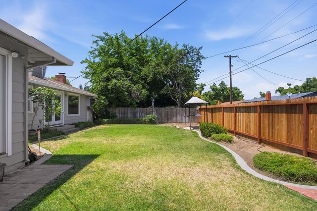 319 Norwegian Ave, Modesto, CA 95350