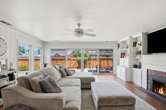 319 Norwegian Ave, Modesto, CA 95350