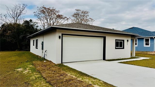 832 E DESOTO STREET, Clermont, FL 34711