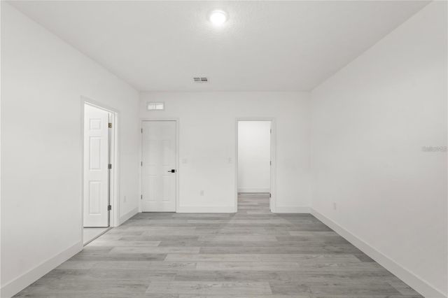 832 E DESOTO STREET, Clermont, FL 34711