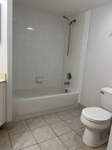 1200 Crestwood Court S 1206, Royal Palm Beach, FL 33411