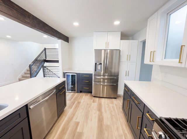 1508 Boone Avenue N, Golden Valley, MN 55427