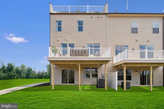 209 CHIANTI TER SE, Leesburg, VA 20175