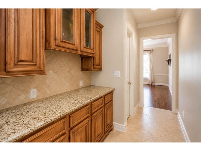 3902 A Lake Hawkins Lane, Richmond, TX 77406