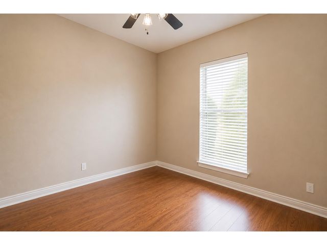3902 A Lake Hawkins Lane, Richmond, TX 77406