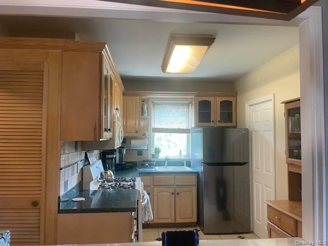 1385 Broadway A33, Hewlett, NY 11557