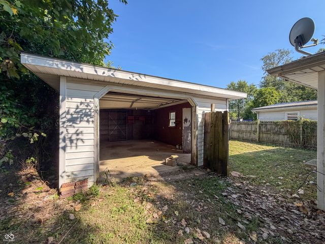 2826 Walton Street, Anderson, IN 46016