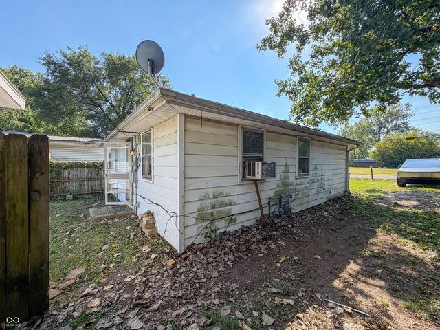 2826 Walton Street, Anderson, IN 46016