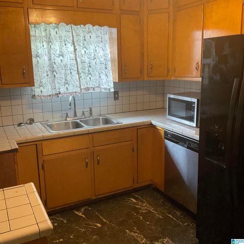 101 60TH STREET, Fairfield, AL 35064