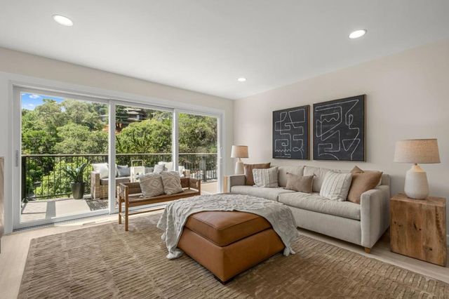 2007 Arbor Avenue, Belmont, CA 94002