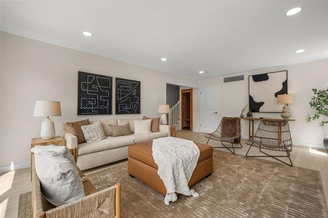 2007 Arbor Avenue, Belmont, CA 94002