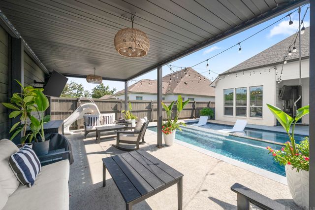 17363 Fox Glove Ave, Prairieville, LA 70769
