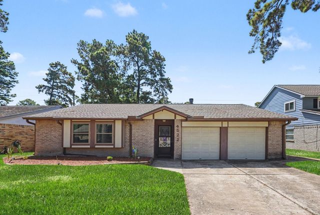 4522 Enchantedgate Drive, Spring, TX 77373