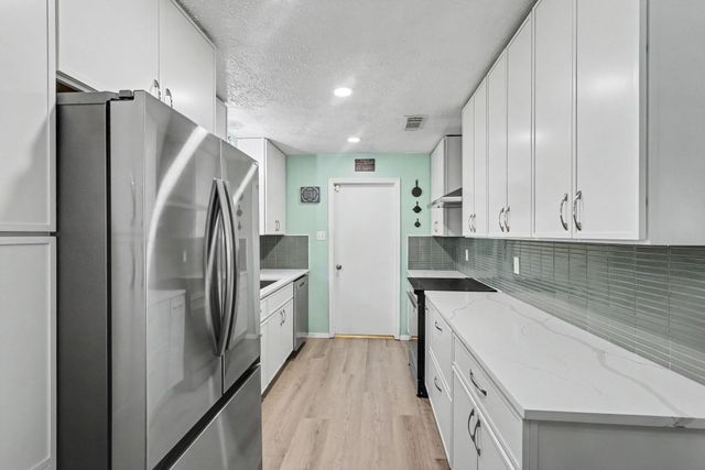 4522 Enchantedgate Drive, Spring, TX 77373