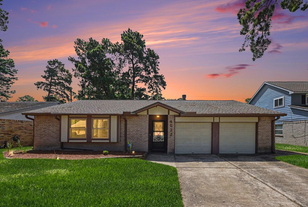 4522 Enchantedgate Drive, Spring, TX 77373