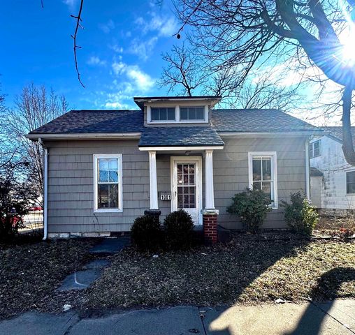 1001 Moro Street, Manhattan, KS 66502