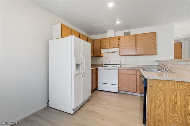 4181 Terrestrial Lane 120, Las Vegas, NV 89115