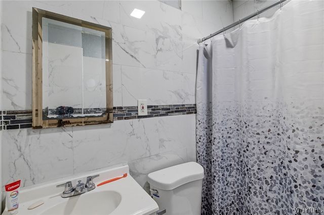 198 Grape Street, Buffalo, NY 14204