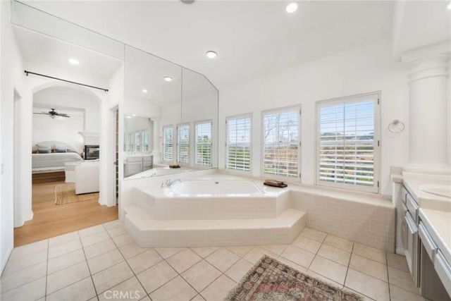 25842 Elderbrook, Laguna Hills, CA 92653