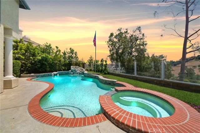 25842 Elderbrook, Laguna Hills, CA 92653