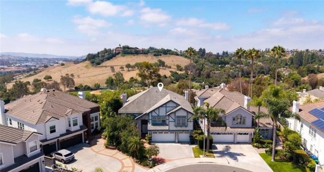 25842 Elderbrook, Laguna Hills, CA 92653