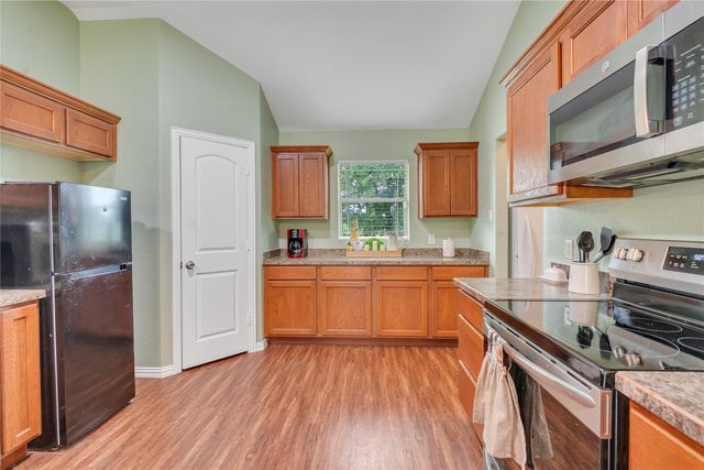 190 Emerald Drive, Weatherford, TX 76087