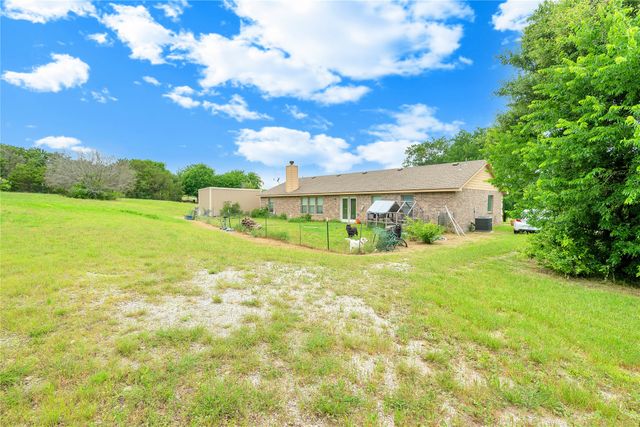 190 Emerald Drive, Weatherford, TX 76087
