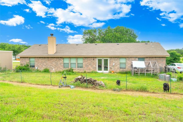 190 Emerald Drive, Weatherford, TX 76087