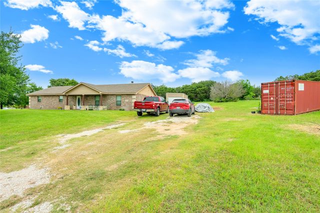 190 Emerald Drive, Weatherford, TX 76087