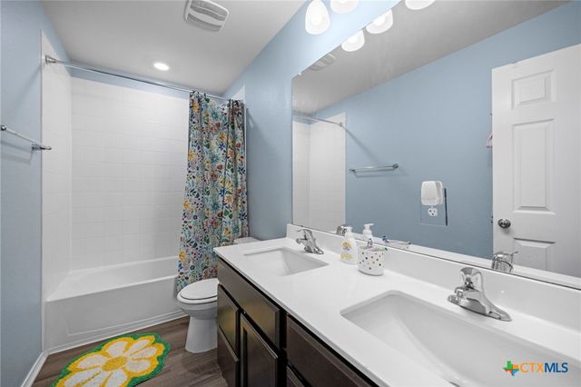 8711 Stonehollow Drive, Temple, TX 76502