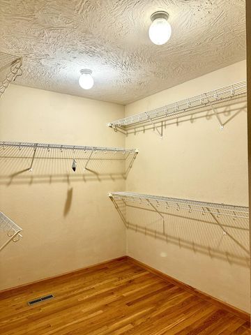 2282 W Camino Alto Street, Springfield, MO 65810
