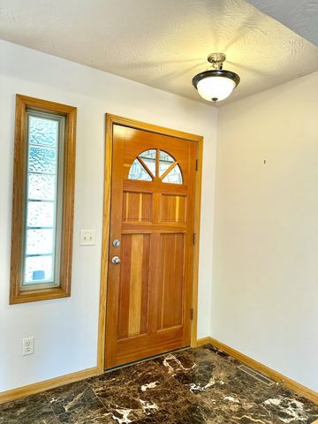 2282 W Camino Alto Street, Springfield, MO 65810