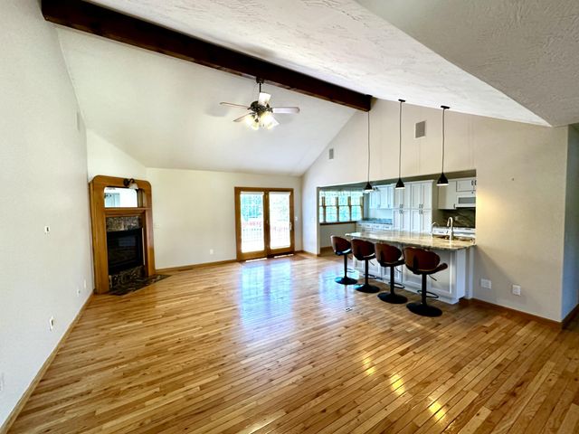 2282 W Camino Alto Street, Springfield, MO 65810