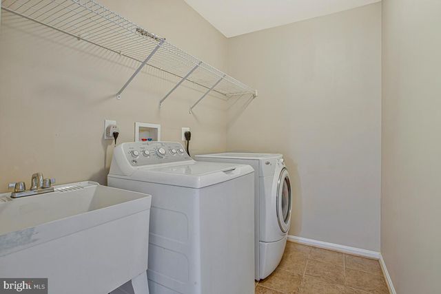 3725 BEDFORD DR, North Beach, MD 20714