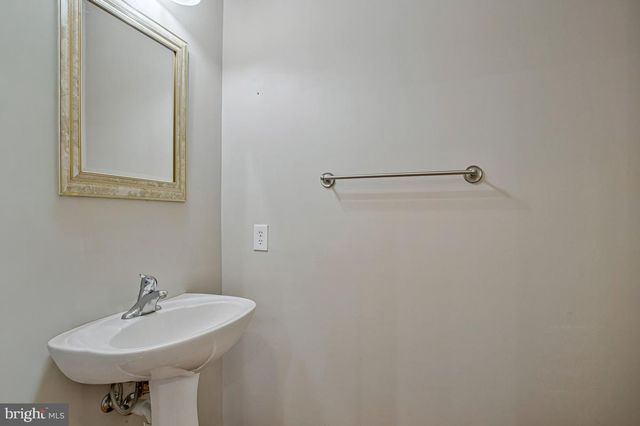 3725 BEDFORD DR, North Beach, MD 20714