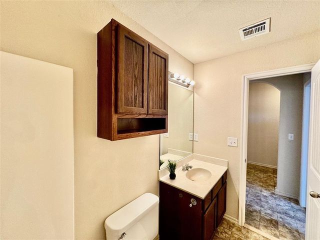 14710 E 108th Street, Owasso, OK 74055