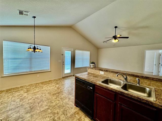 14710 E 108th Street, Owasso, OK 74055