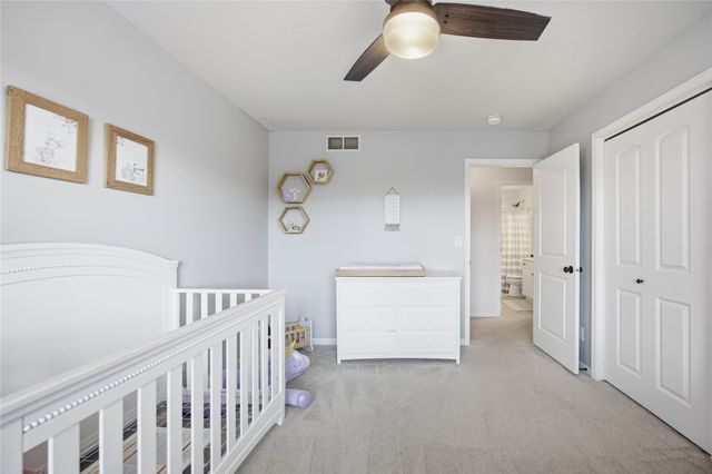 211 SW Oakmont Drive, Ankeny, IA 50023