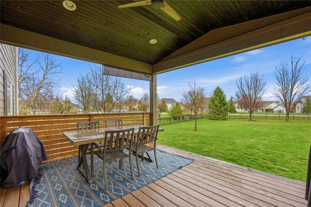 211 SW Oakmont Drive, Ankeny, IA 50023