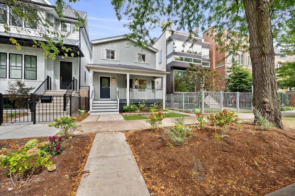 1930 W Wolfram Street, Chicago, IL 60657 — photo 2