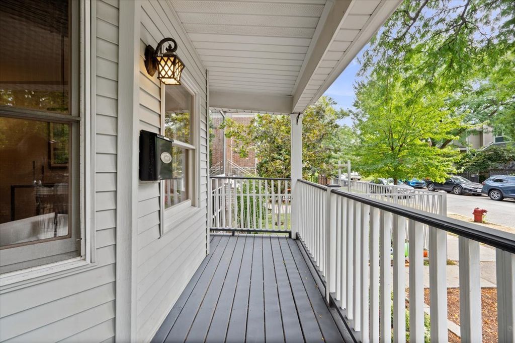 1930 W Wolfram Street, Chicago, IL 60657 — photo 3