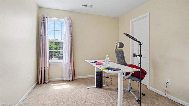 4293 Youngstown Drive, Greensboro, NC 27405